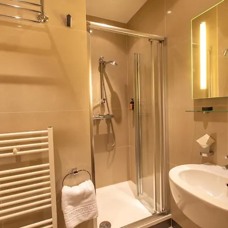 Necas Hotel Zilina