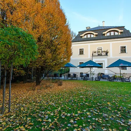 Nečas Hotel