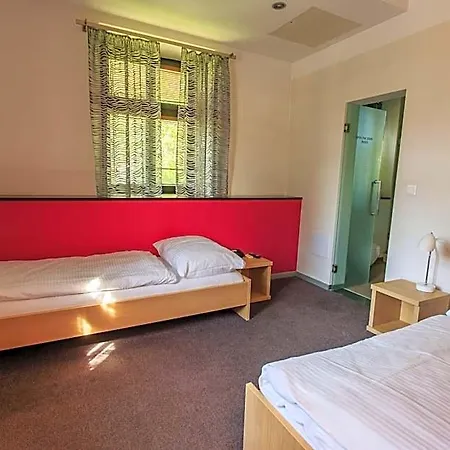 Necas Hotel 4*